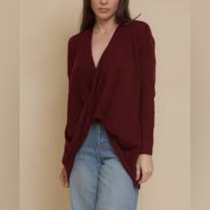 Silence and noise low open neck blouse sheer size xs